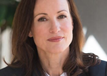 Molly Bloom Net Worth: Inside the Finances of the Real-Life Icon Behind Molly’s Game